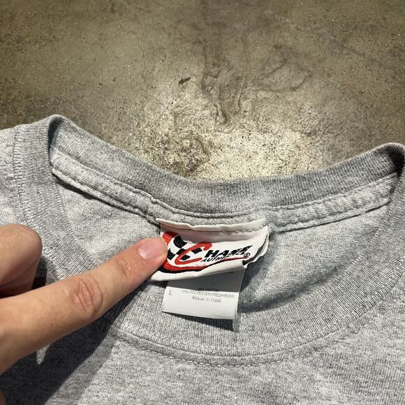 Vintage Y2k Kurt Busch Grey/Red Nascar Racing T-Shirt - Picture 4 of 4